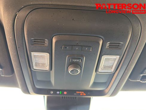 Used 2023 Chevrolet Tahoe LT RWD image 13