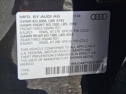 Used 2025 Audi SQ5 Prestige AWD/4WD image 30