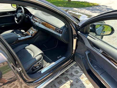 Used 2011 Audi A8 4.2 image 14