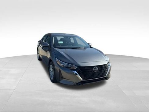 New 2025 Nissan Sentra S image 9