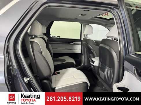 Used 2020 Hyundai Palisade SEL w/ Convenience Package image 17