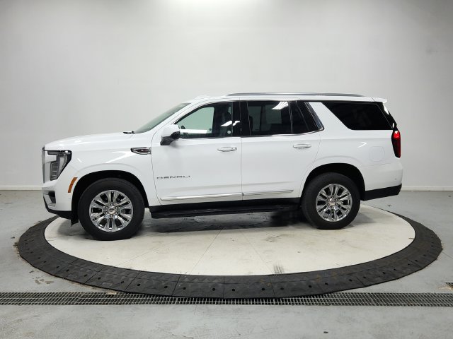 Used 2025 GMC Yukon Denali RWD image 5