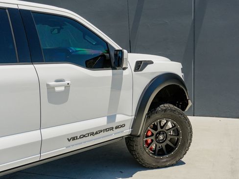 Used 2025 Ford F150 Raptor AWD/4WD image 51