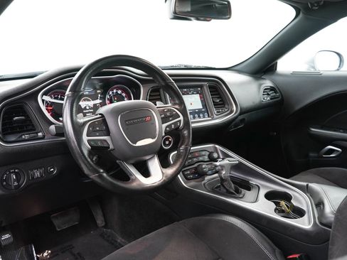 Used 2017 Dodge Challenger GT w/ Technology Group AWD/4WD image 15