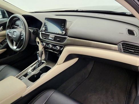 Used 2018 Honda Accord LX image 23