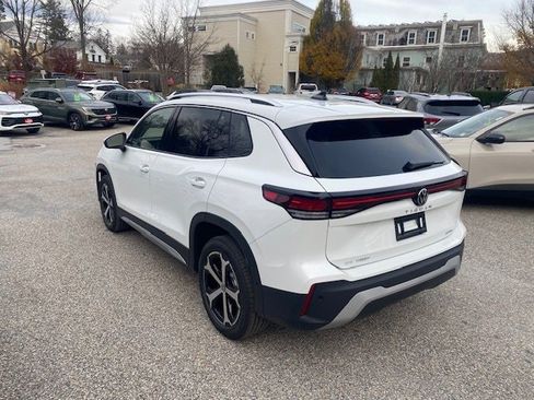 New 2026 Volkswagen Tiguan SE AWD/4WD image 5