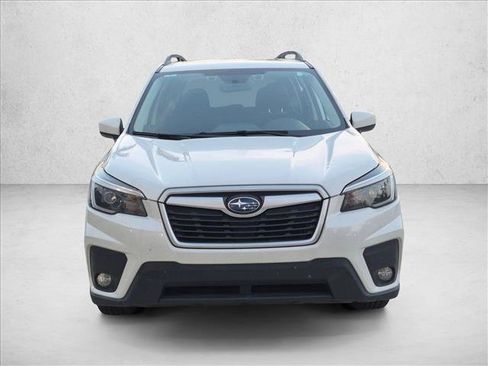 Used 2021 Subaru Forester Premium AWD/4WD image 2
