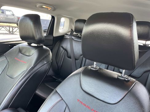 Used 2022 Jeep Compass Trailhawk w/ Trailhawk Elite Group image 24