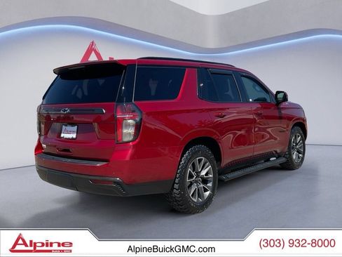 Used 2021 Chevrolet Tahoe Z71 w/ Z71 Off-Road Package AWD/4WD image 13