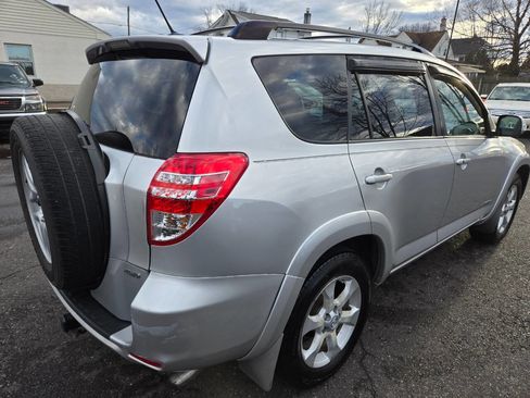 Used 2009 Toyota RAV4 Limited w/ Tow Prep Pkg image 6
