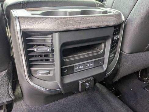 New 2026 RAM 2500 Laramie AWD/4WD image 14