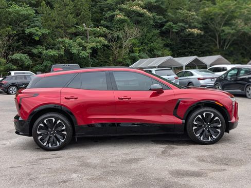 Used 2024 Chevrolet Blazer EV RS AWD/4WD image 10