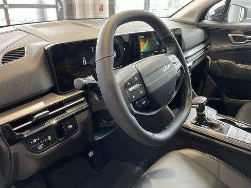 New 2026 Kia Sportage EX image 9