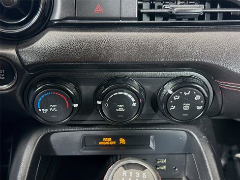 Used 2016 MAZDA MX-5 Miata Club w/ Brembo/BBS Package image 14