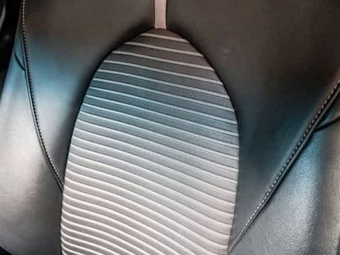 Certified 2020 Toyota Camry SE image 26