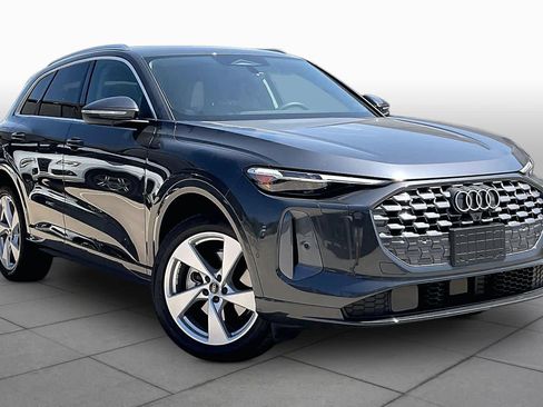 Used 2026 Audi Q5 Premium Plus AWD/4WD image 3