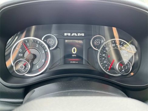 Used 2024 RAM 3500 Big Horn image 35