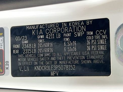 Certified 2023 Kia Niro EX image 31