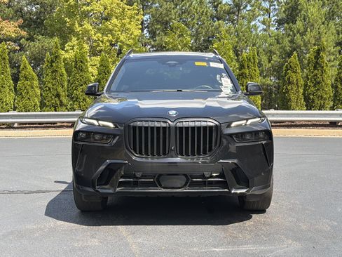 Used 2025 BMW X7 xDrive40i w/ M Sport Package AWD/4WD image 12