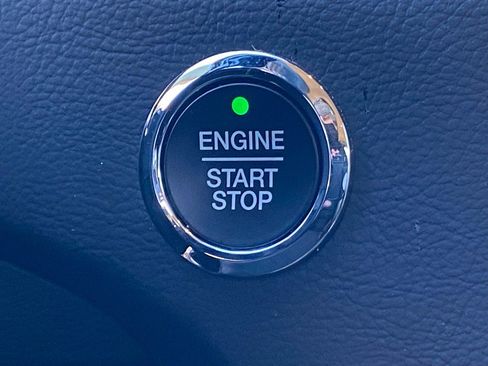 Certified 2024 Ford Edge SEL w/ Convenience Package image 16