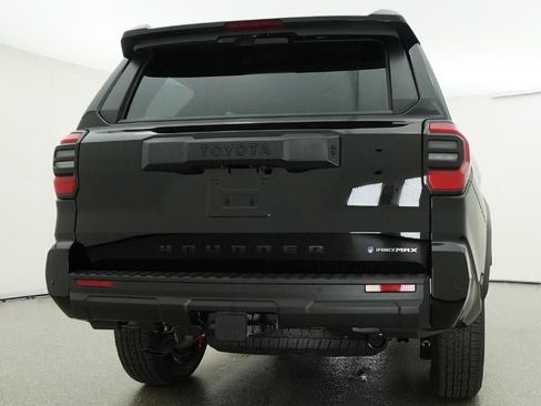 New 2026 Toyota 4Runner TRD Off-Road Premium AWD/4WD image 23
