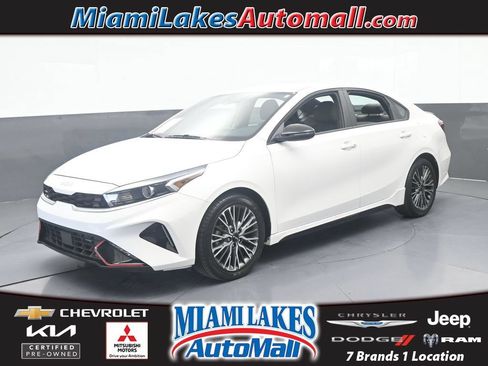 Used 2022 Kia Forte GT-Line w/ GT-Line Technology Package FWD image 1