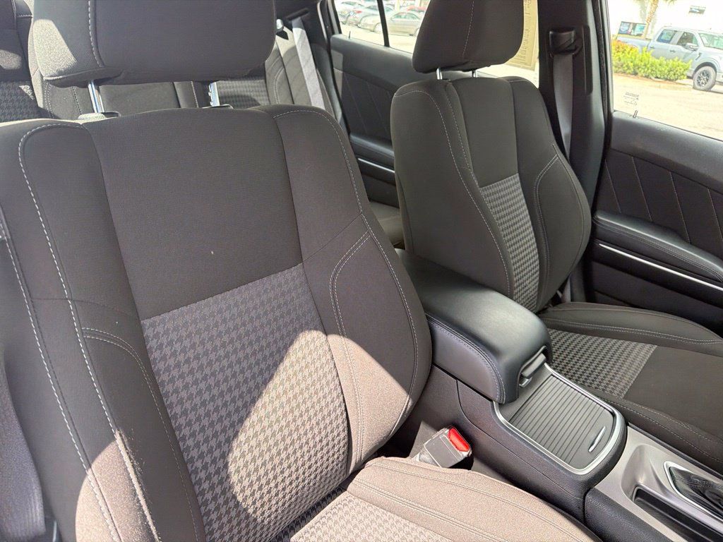 Used 2023 Dodge Charger SXT RWD image 29