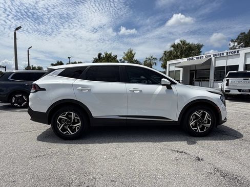 Certified 2023 Kia Sportage LX FWD image 4