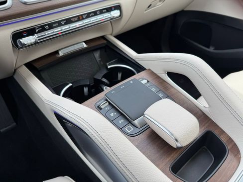 New 2026 Mercedes-Benz GLE 450 4MATIC image 24
