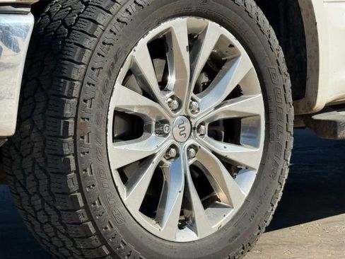 Used 2015 Ford F150 King Ranch w/ Equipment Group 601A Luxury image 15