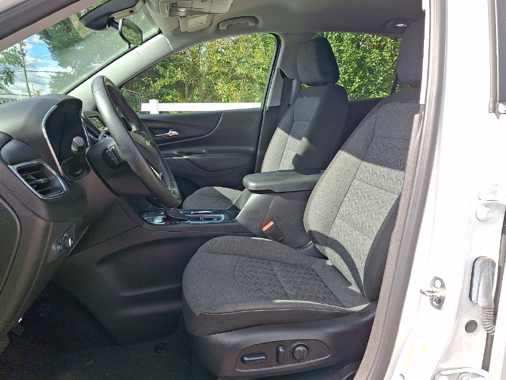 Used 2024 Chevrolet Equinox LT AWD/4WD image 13
