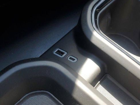 Used 2026 GMC Sierra 2500 AT4X image 27