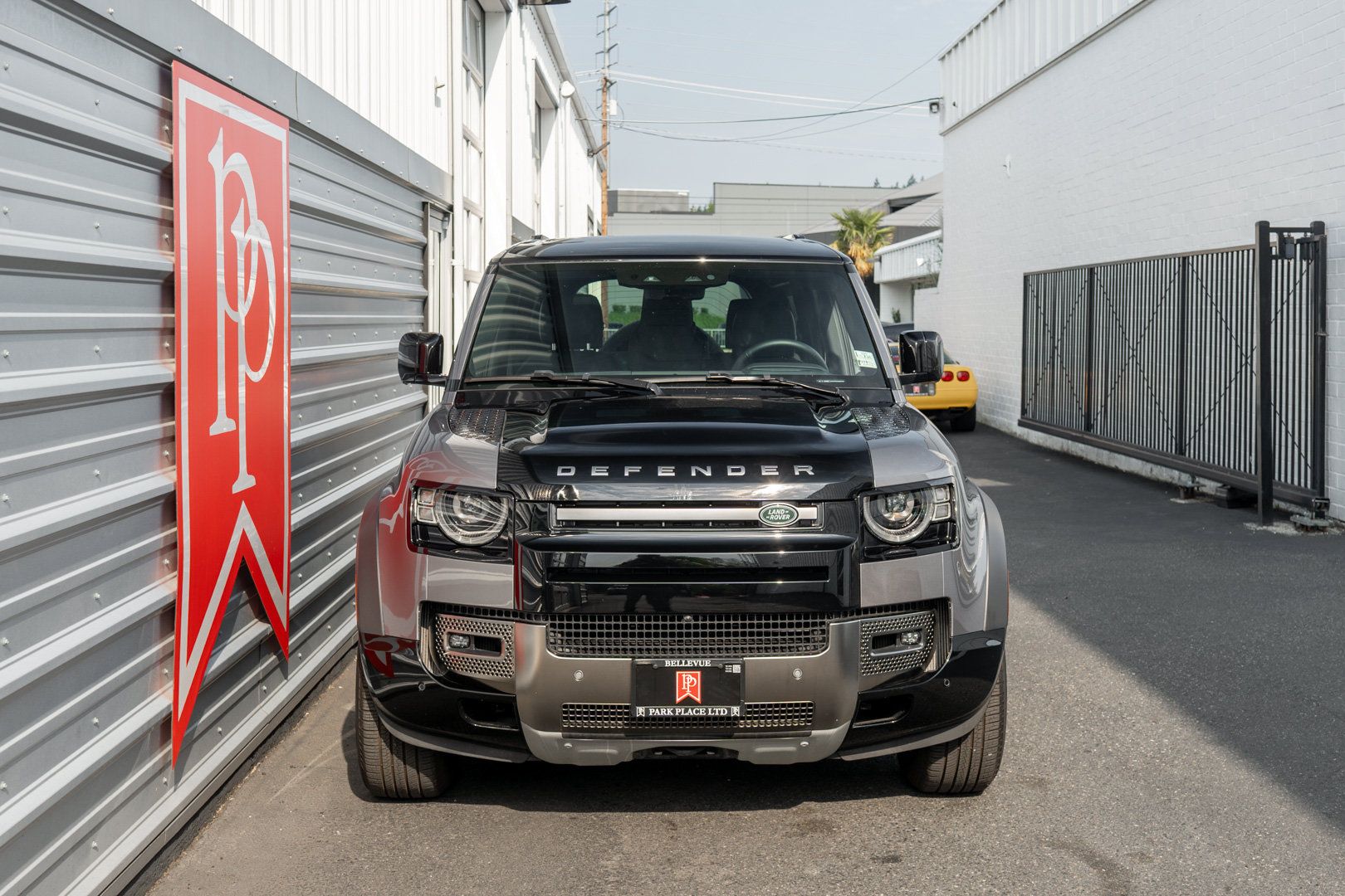 Used 2022 Land Rover Defender 110 X AWD/4WD image 35
