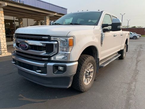 Used 2021 Ford F250 XLT w/ XLT Premium Package AWD/4WD image 8