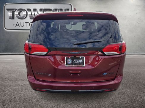 Used 2019 Chrysler Pacifica Limited w/ Advanced Safetytec Group image 5