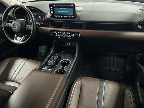 Used 2024 Honda Pilot Elite image 12