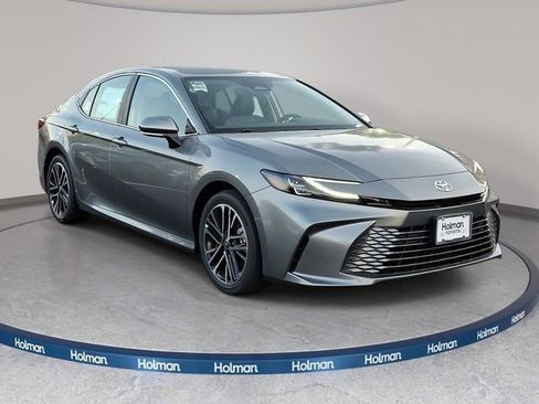 New 2026 Toyota Camry XLE FWD image 2