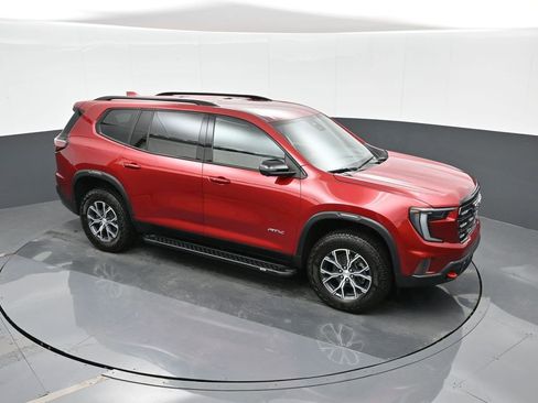 Used 2024 GMC Acadia AT4 w/ Luxury Package image 25