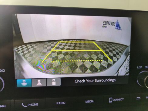 Used 2023 Honda Civic Sport image 19