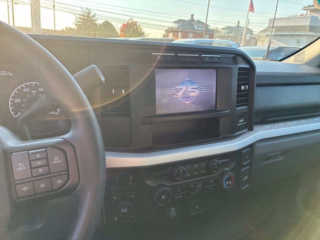 Used 2023 Ford F350 XLT w/ 360-Degree Camera Package AWD/4WD image 12