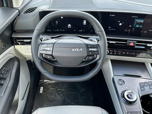 New 2026 Kia Sportage SX Prestige image 14