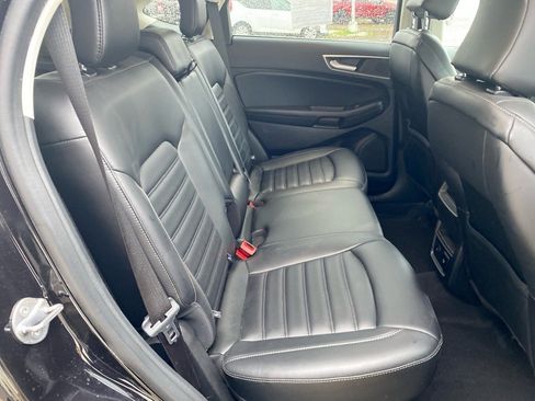 Used 2024 Ford Edge SEL w/ Convenience Package image 23