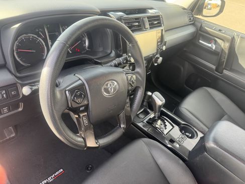 Certified 2020 Toyota 4Runner TRD Off-Road Premium image 12