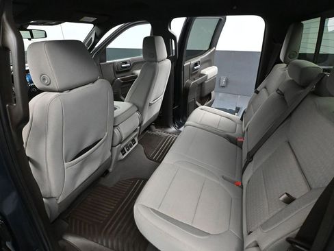 Used 2021 Chevrolet Silverado 1500 LT w/ Convenience Package II image 40