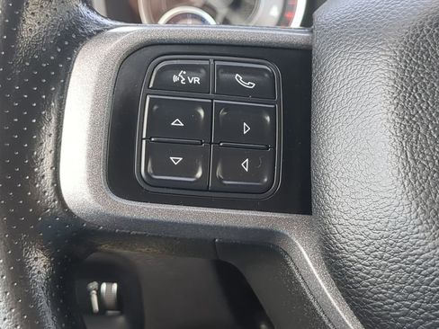 Used 2022 RAM 5500 Tradesman w/ Chrome Appearance Group image 21