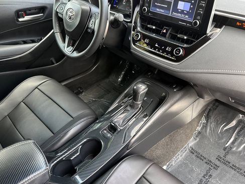 Used 2022 Toyota Corolla XSE image 16