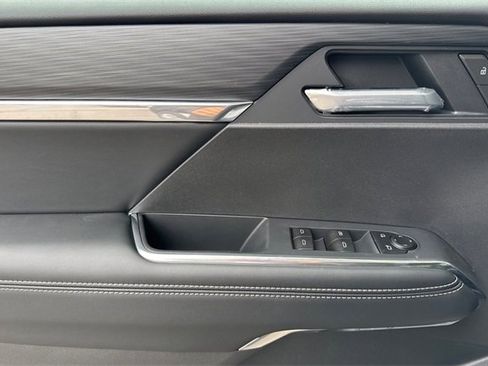 New 2026 GMC Acadia Elevation w/ Super Cruise Package image 11