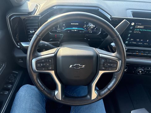 Used 2022 Chevrolet Silverado 1500 LT Trail Boss w/ Protection Package image 14