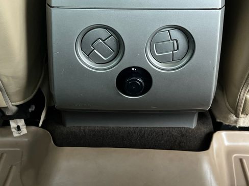 Used 2009 Ford F150 Lariat image 26