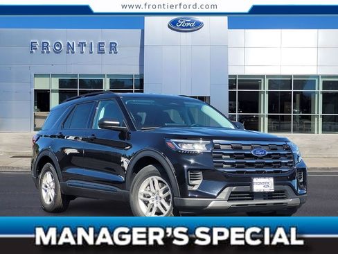 New 2026 Ford Explorer Active RWD image 1